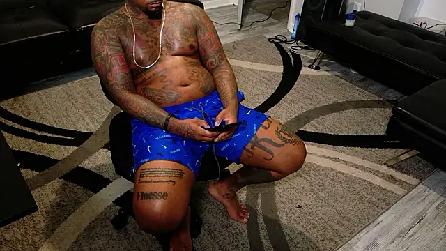 SLANGONDEMHOES online show from July 2026 05:19:02 AM