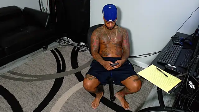 Snapshot of SLANGONDEMHOES chatting on November 2025 06:08:01 PM SLANGONDEMHOES online show from November 2025 06:08:01 PM