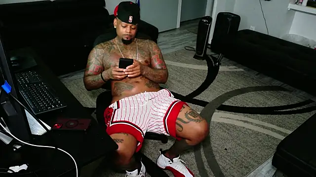 SLANGONDEMHOES online show from June 2026 02:33:01 PM