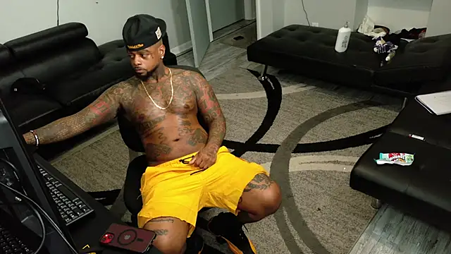 SLANGONDEMHOES online show from April 2026 05:10:01 PM