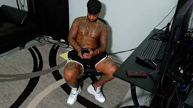 Snapshot of SLANGONDEMHOES chatting on November 2025 03:34:02 PM SLANGONDEMHOES online show from November 2025 03:34:02 PM