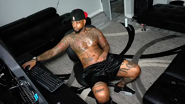 SLANGONDEMHOES online show from March 2026 04:38:01 AM