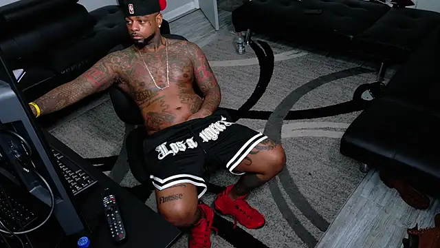 SLANGONDEMHOES online show from March 2026 02:41:01 PM