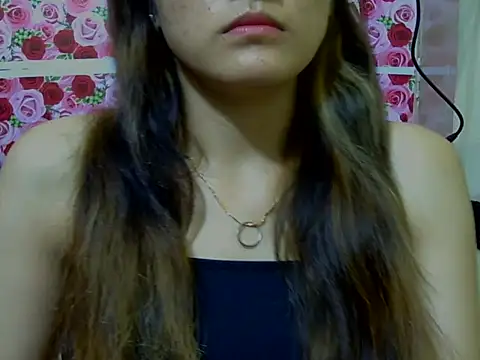 Snapshot of Amira90 chatting on September 2025 06:46:01 AM Amira90 online show from September 2025 06:46:01 AM