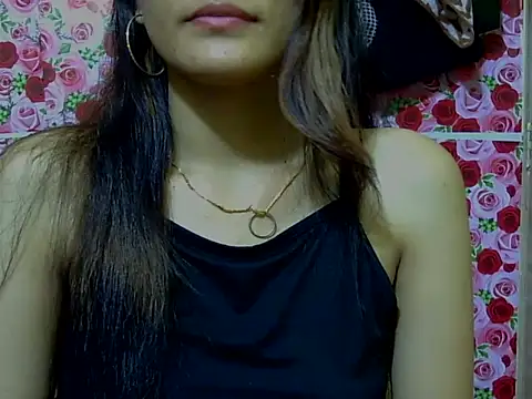 Snapshot of Amira90 chatting on September 2025 02:08:01 PM Amira90 online show from September 2025 02:08:01 PM