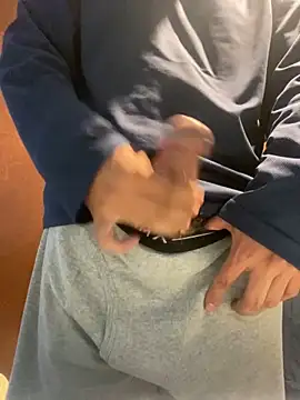 Snapshot of zzagreo chatting on September 2025 07:25:01 AM zzagreo online show from September 2025 07:25:01 AM