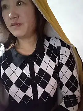 Fienjr online show from February 2026 10:31:01 PM