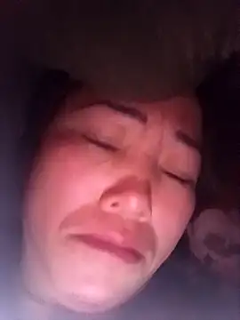 Fienjr online show from November 2025 07:58:01 PM