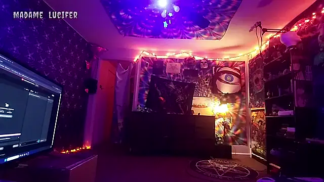 Madame Lucifer online show from May 2026 02:53:01 AM