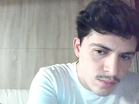 Snapshot of dock_75 chatting on October 2025 06:30:01 PM dock 75 online show from October 2025 06:30:01 PM