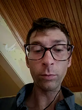 mresquared online show from May 2026 10:19:01 PM