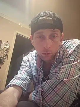 mresquared online show from April 2026 01:18:01 AM