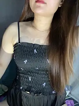 Hinne07 online show from September 2025 03:48:02 PM