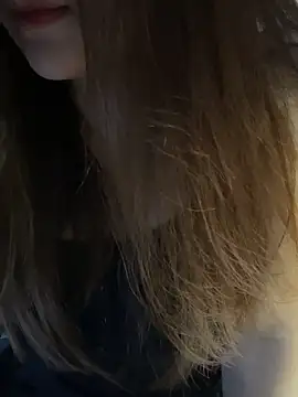 Hinne07 online show from December 2025 12:39:02 AM