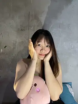 Hinne07 online show from December 2025 02:54:02 AM