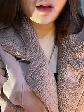 Hinne07 online show from January 2026 02:53:02 PM