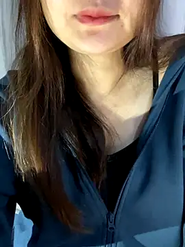 Hinne07 online show from December 2025 12:49:02 AM