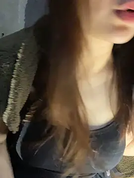 Hinne07 online show from December 2025 02:39:02 AM