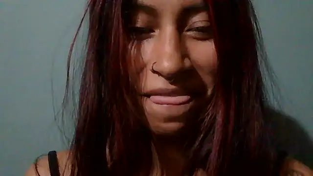 Pocahontas tw online show from November 2025 02:15:02 AM