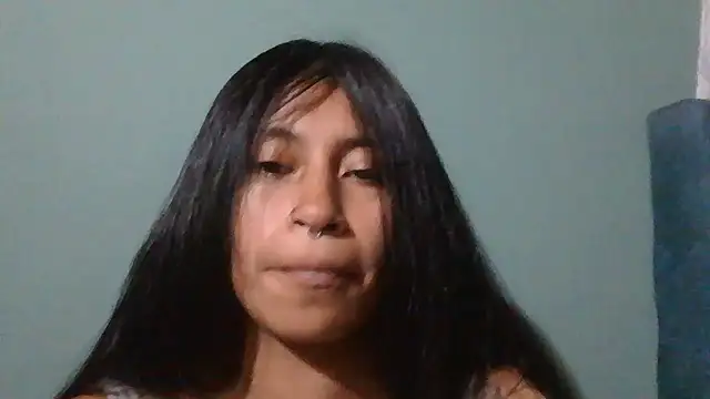 Pocahontas tw online show from December 2025 06:20:01 PM