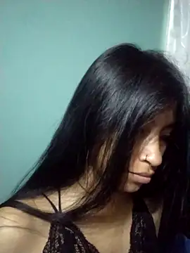 Pocahontas tw online show from January 2026 01:04:02 PM