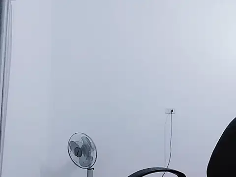 Siglemom sexy online show from February 2026 07:41:01 AM