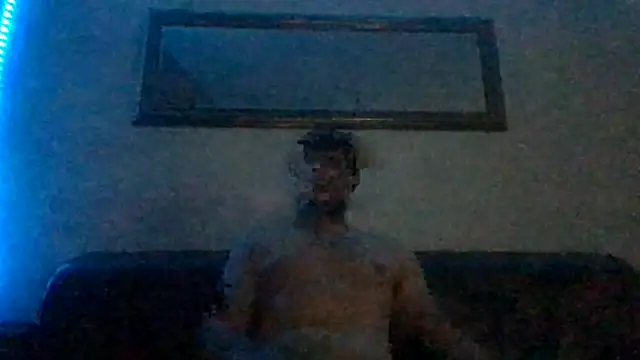 Snapshot of Migo2003 chatting on April 2026 10:21:02 PM Migo2003 online show from April 2026 10:21:02 PM