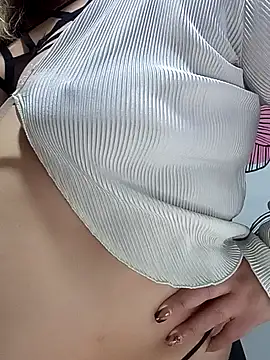 curvy diva  online show from October 2025 11:45:02 AM