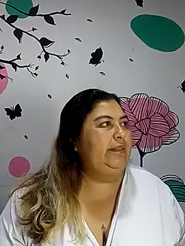 curvy diva  online show from October 2025 11:07:01 AM