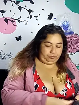 curvy diva  online show from October 2025 11:00:01 AM