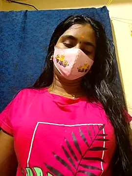 mini-queen online show from March 2026 06:04:02 PM