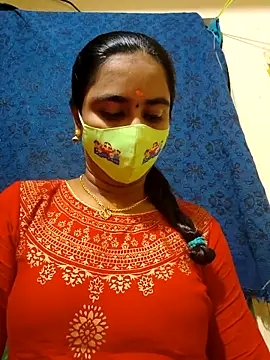 mini-queen online show from February 2026 06:51:01 PM