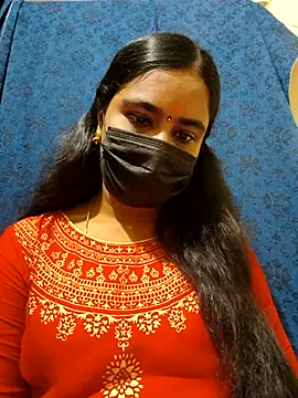 mini-queen online show from December 2025 02:08:02 PM