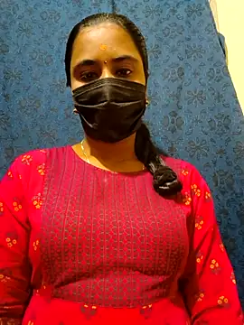 Snapshot of mini-queen chatting on December 2025 09:31:01 AM mini-queen online show from December 2025 09:31:01 AM