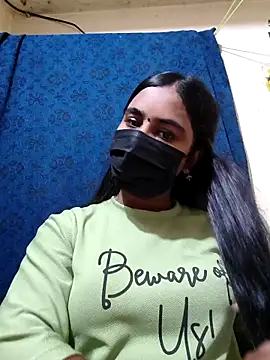 mini-queen online show from March 2026 05:02:02 PM