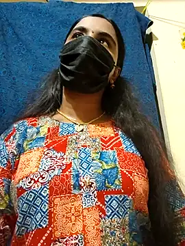 mini-queen online show from April 2026 03:46:01 PM