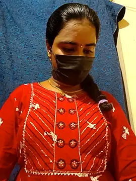 mini-queen online show from April 2026 06:31:02 PM