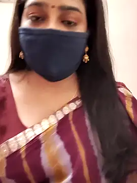 saritha29 online show from March 2026 04:33:01 PM