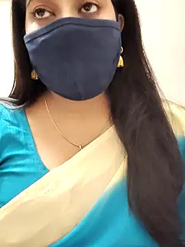 saritha29 online show from April 2026 04:52:01 PM