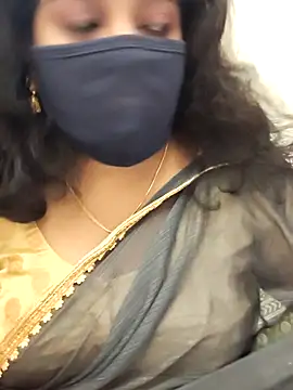 saritha29 online show from October 2025 05:39:01 PM