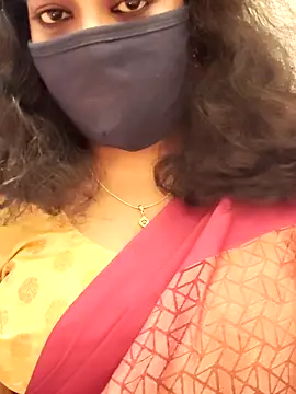 saritha29 online show from October 2025 05:14:02 PM