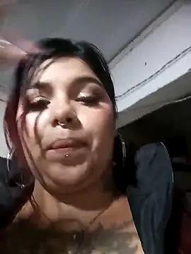 snow belle online show from December 2025 10:31:01 PM