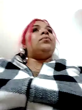 snow belle online show from February 2026 01:26:02 AM