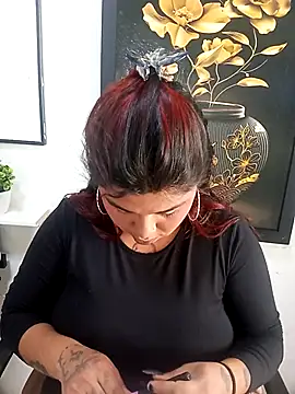 snow belle online show from September 2025 05:19:02 PM