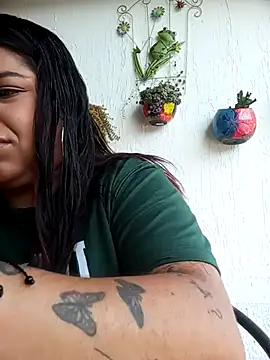 snow belle online show from November 2025 02:51:02 PM