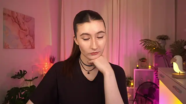 MayShawty online show from June 2026 01:09:02 PM