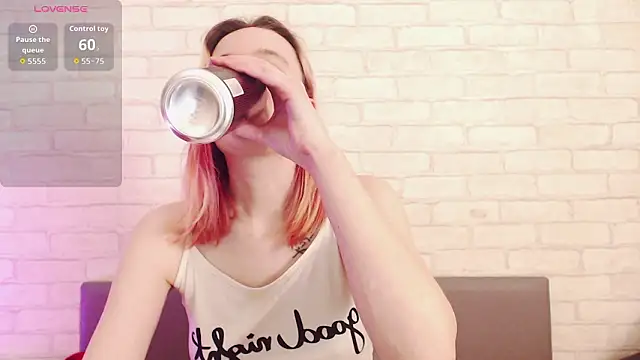 Ericha Stone online show from February 2026 08:15:01 AM