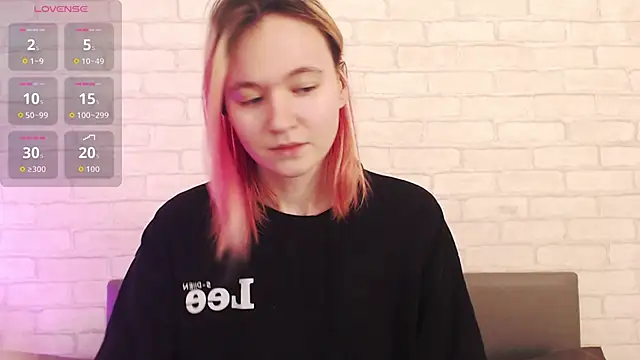 Ericha Stone online show from February 2026 02:12:01 AM