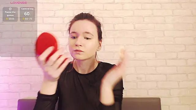 Ericha Stone online show from April 2026 01:24:02 AM