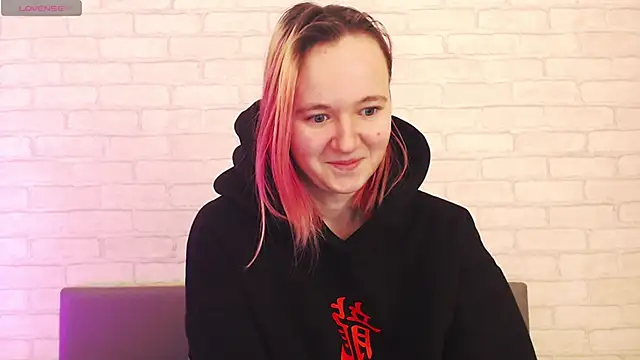 Ericha Stone online show from January 2026 01:23:01 AM